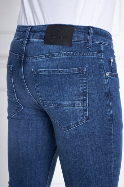 Jeans aus Biobaumwolle von Bruno Barella - Organicshop24